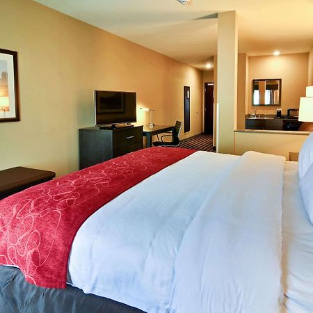 Comfort Suites Uniontown Buitenkant foto
