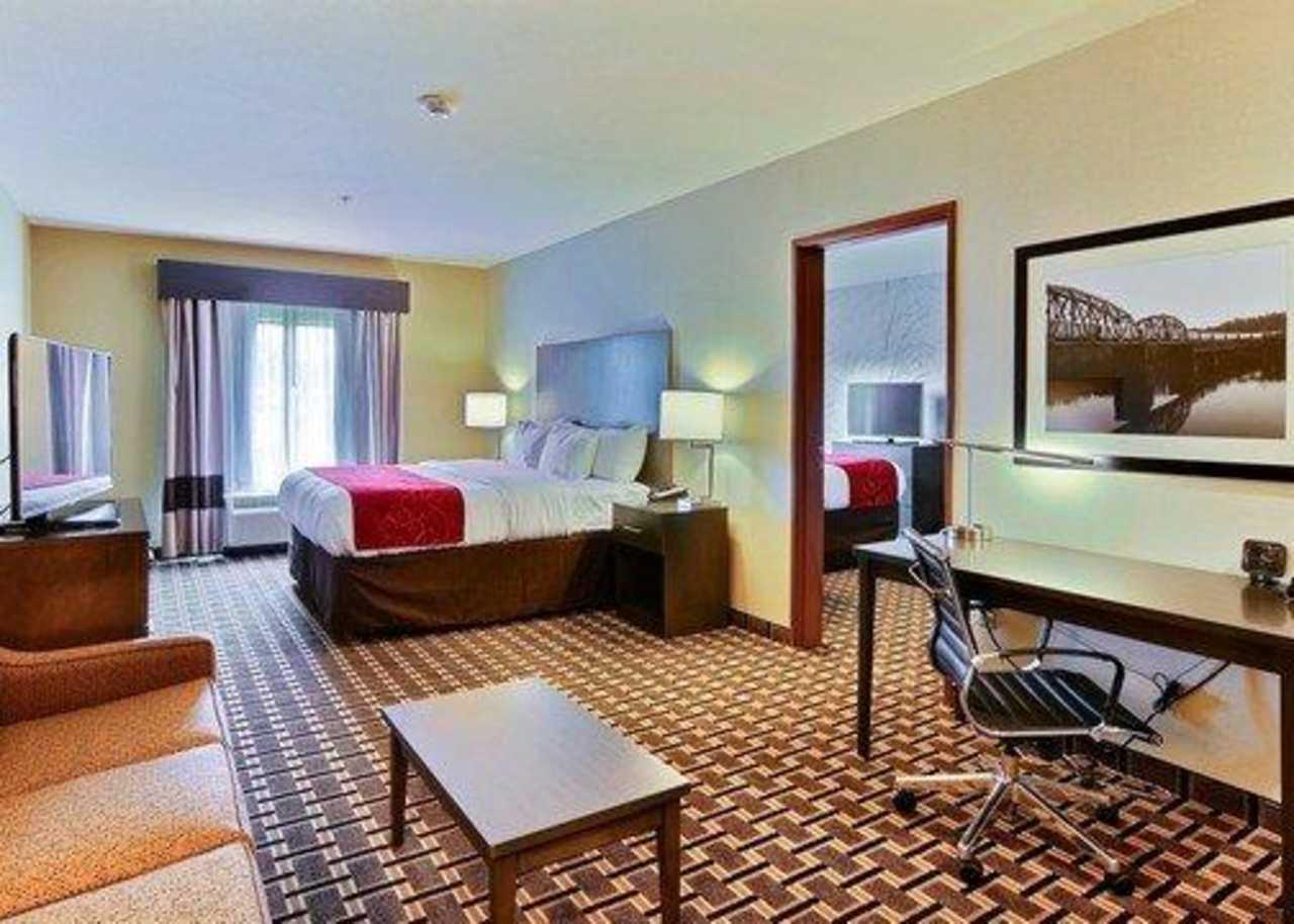 Comfort Suites Uniontown Buitenkant foto
