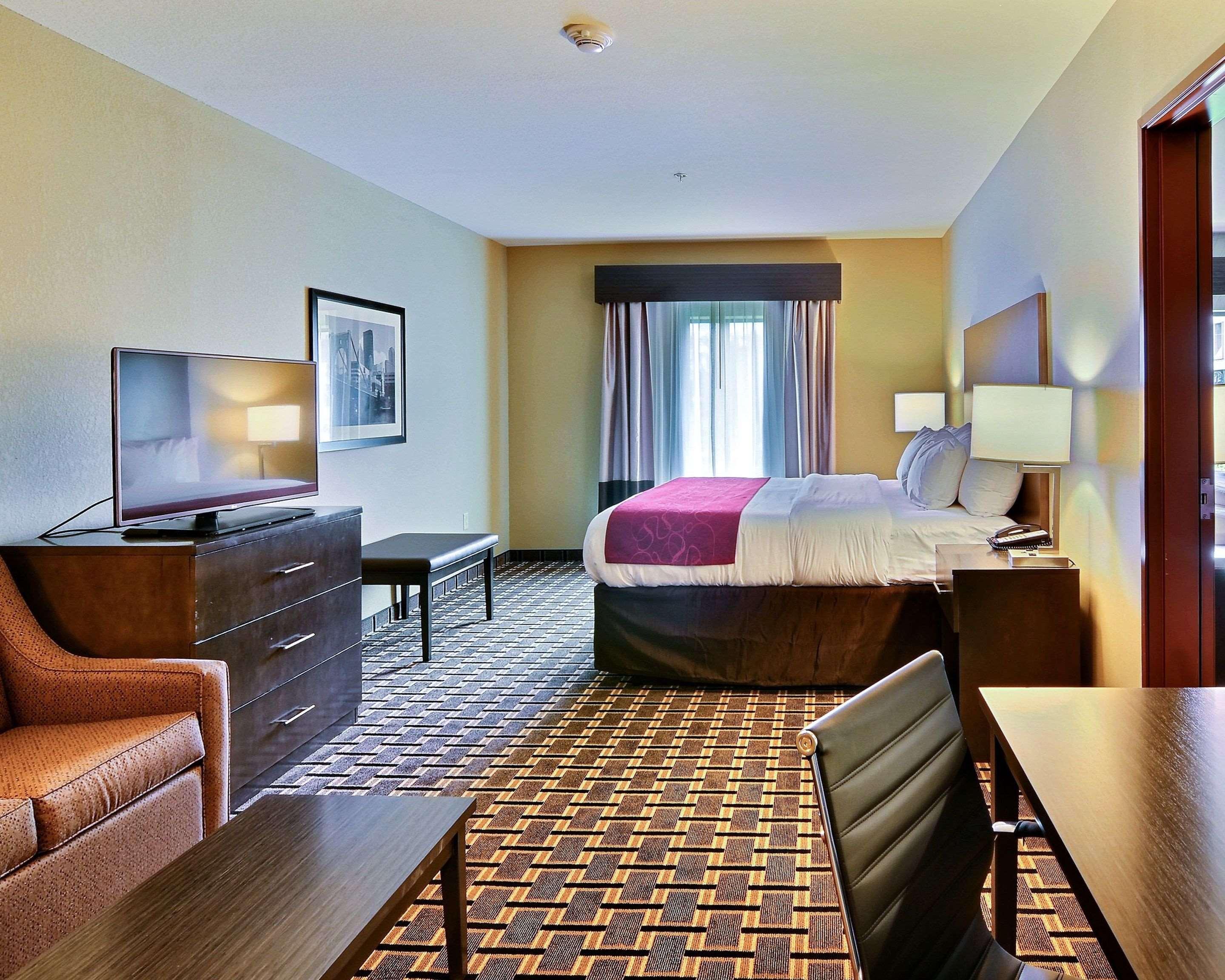 Comfort Suites Uniontown Buitenkant foto