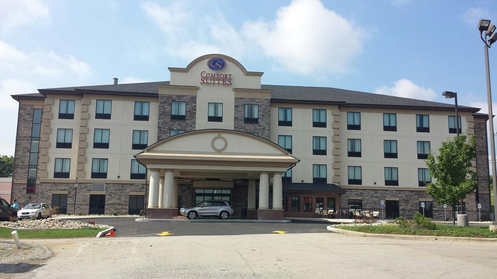 Comfort Suites Uniontown Buitenkant foto