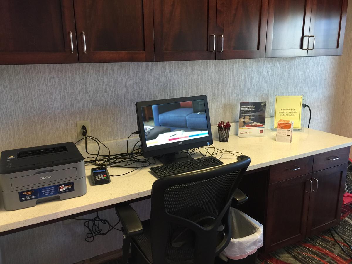 Comfort Suites Uniontown Buitenkant foto