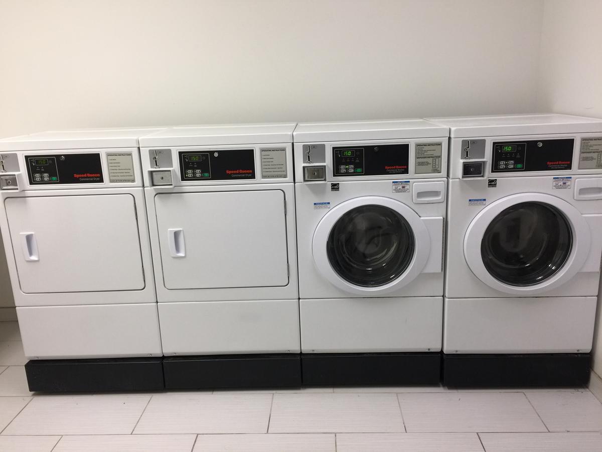 Comfort Suites Uniontown Buitenkant foto